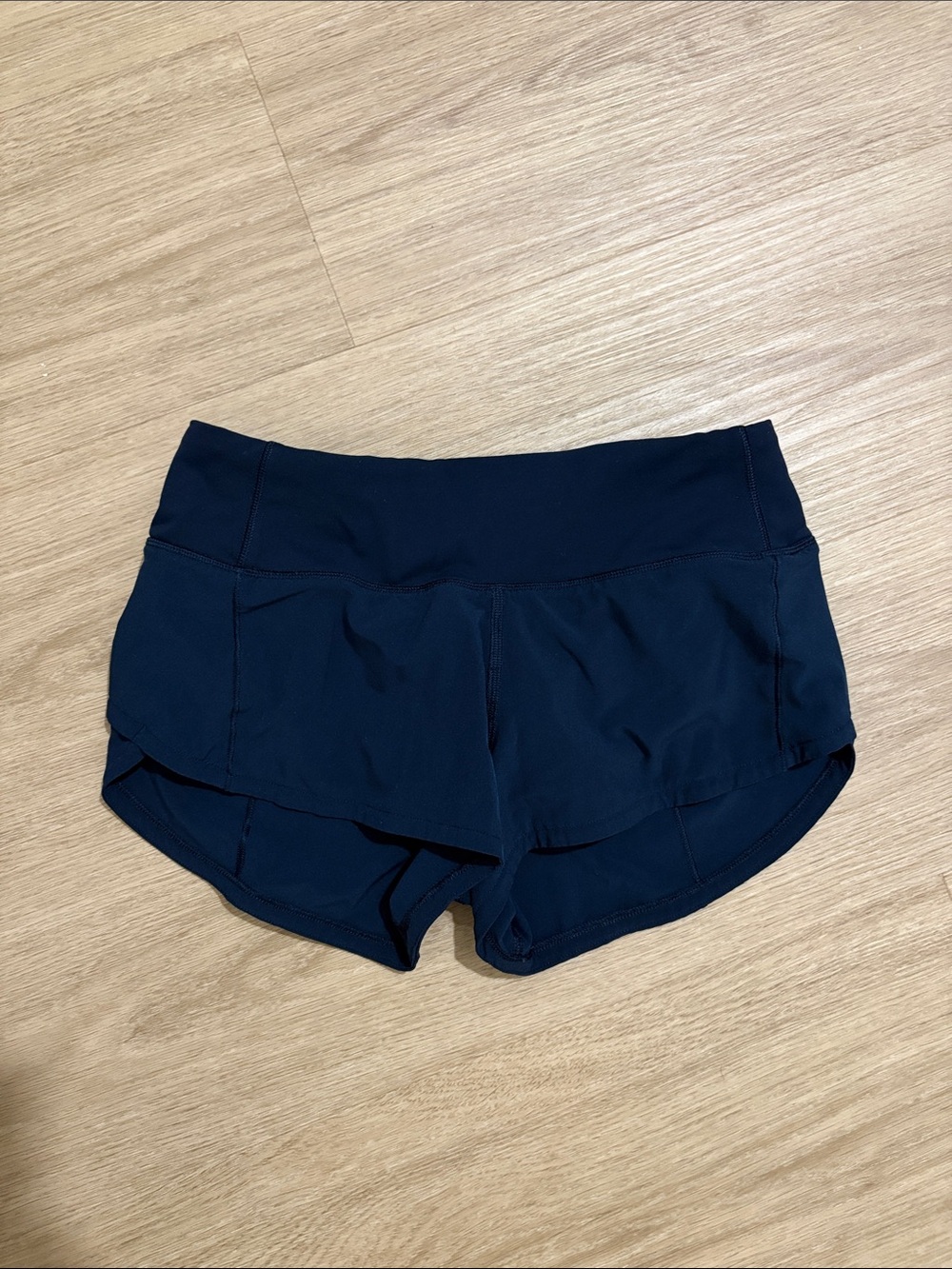 lululemon navy speed up shorts